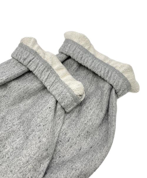 Champion REVERSE WEAVE（チャンピオン リバース ウィーブ）Champion REVERSE WEAVE (チャンピオン リバース ウィーブ) リバースウィーブスウェットパンツ グレー サイズ:L 未使用品の古着・服飾アイテム