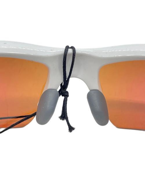OAKLEY（オークリー）OAKLEY (オークリー) FLAK 2.0 サングラス ホワイト×グレー サイズ:61□12 133の古着・服飾アイテム