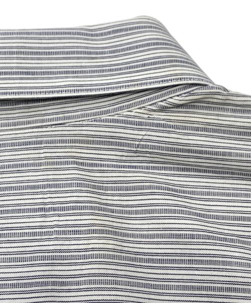 MIYAKE DESIGN STUDIO（ミヤケ デザイン スタジオ）MIYAKE DESIGN STUDIO (ミヤケ デザイン スタジオ) ストライプシャツ グレー サイズ:Lの古着・服飾アイテム