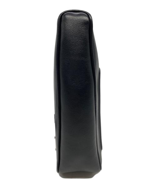 PRADA（プラダ）PRADA (プラダ) Leather Prada Triangle pouch ブラックの古着・服飾アイテム