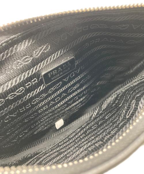 PRADA（プラダ）PRADA (プラダ) Leather Prada Triangle pouch ブラックの古着・服飾アイテム