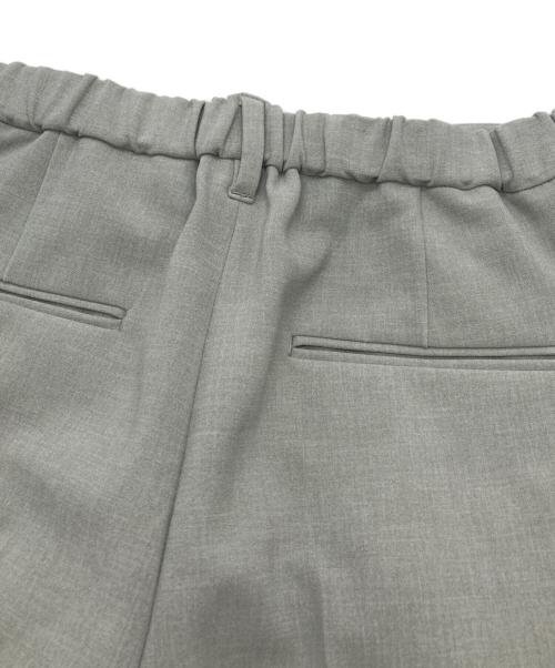 FRAMeWORK（フレームワーク）FRAMeWORK (フレームワーク) セミフレアパンツ グレー サイズ:38 未使用品の古着・服飾アイテム