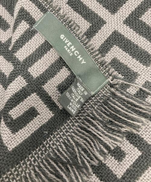 GIVENCHY（ジバンシィ）GIVENCHY (ジバンシィ) モノグラムロゴマフラー グレーの古着・服飾アイテム