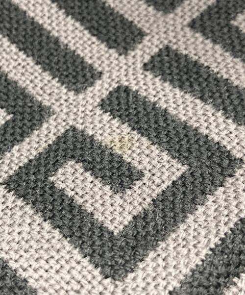 GIVENCHY（ジバンシィ）GIVENCHY (ジバンシィ) モノグラムロゴマフラー グレーの古着・服飾アイテム