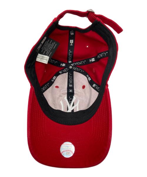 New Era（ニューエラ）New Era (ニューエラ) MoMA (モマ) キャップ レッド サイズ:FREEの古着・服飾アイテム