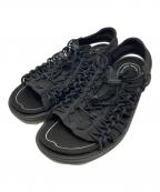 KEENキーン）の古着「UNEEK II OT サンダル」｜ブラック