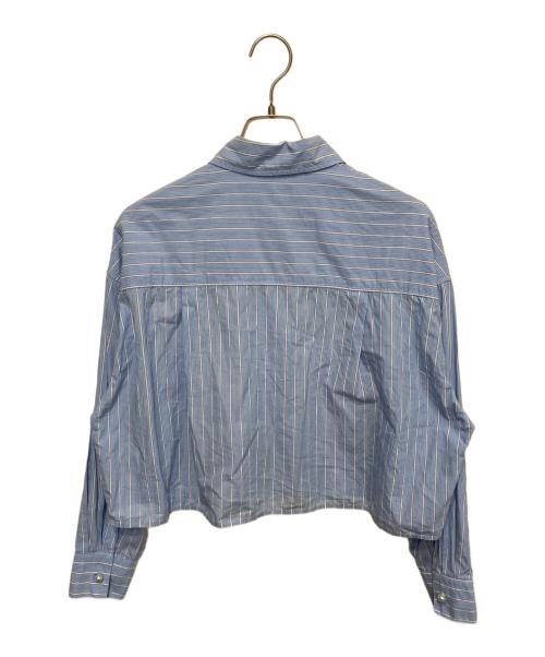 La boutique BonBon（ラブティックボンボン）La boutique BonBon (ラブティックボンボン) ストライプクロップドシャツ ブルー サイズ:FREEの古着・服飾アイテム