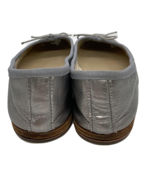 E.PORSELLI（ポルセリ）E.PORSELLI (ポルセリ) バレエシューズ シルバー サイズ:不明の古着・服飾アイテム