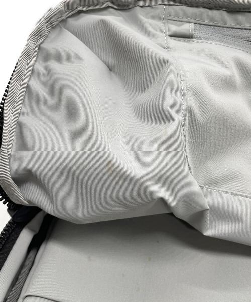 AER（エアー）AER (エアー) メッセンジャーバッグ ブラック サイズ:なしの古着・服飾アイテム