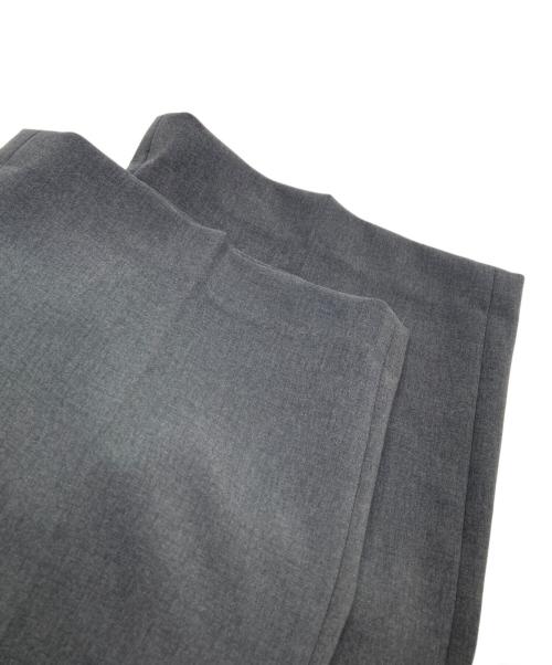 Spick and Span（スピック＆スパン）Spick and Span (スピックアンドスパン) ダブルクロスツータックパンツ グレー サイズ:38の古着・服飾アイテム