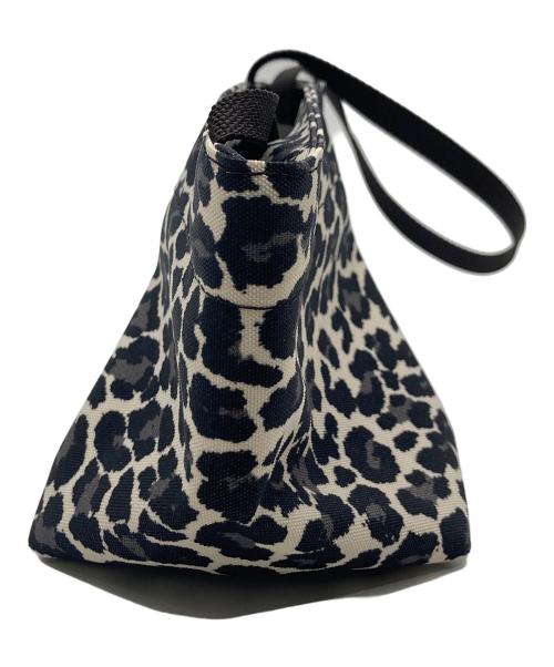 Herve Chapelier（エルベシャプリエ）Herve Chapelier (エルベシャプリエ) 舟型ショルダーバッグ アイボリーの古着・服飾アイテム