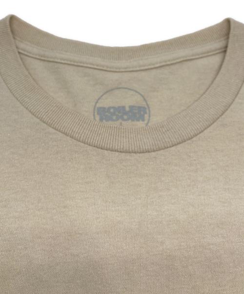 BOILER ROOM（ボイラールーム）BOILER ROOM (ボイラールーム) プリントTシャツ ベージュ サイズ:Lの古着・服飾アイテム