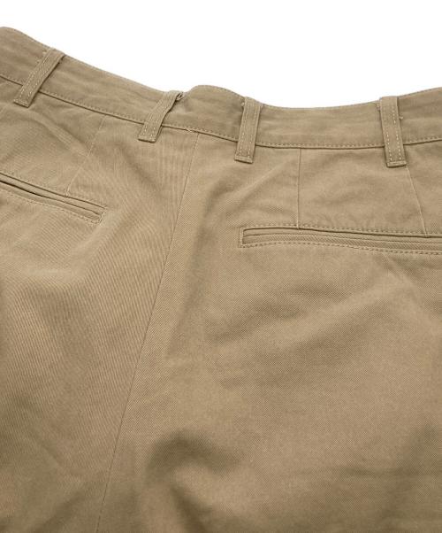 BEAMS PLUS（ビームスプラス）BEAMS PLUS (ビームスプラス) 2プリーツショーツ ツイル ベージュ サイズ:Ｓの古着・服飾アイテム