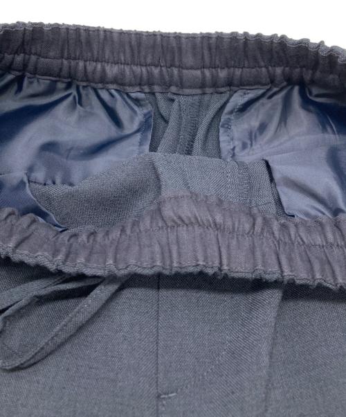 green label relaxing（グリーンレーベルリラクシング）green label relaxing (グリーンレーベルリラクシング) ニーハイフレアパンツ ネイビー サイズ:38の古着・服飾アイテム