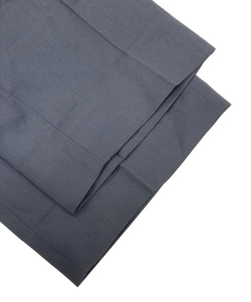 DRAWER（ドゥロワー）DRAWER (ドゥロワー) ウールモヘヤサテンタックパンツ ネイビー サイズ:40の古着・服飾アイテム