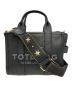 MARC JACOBS（マークジェイコブス）の古着「ザ レザー トート バッグ スモール」｜ブラック