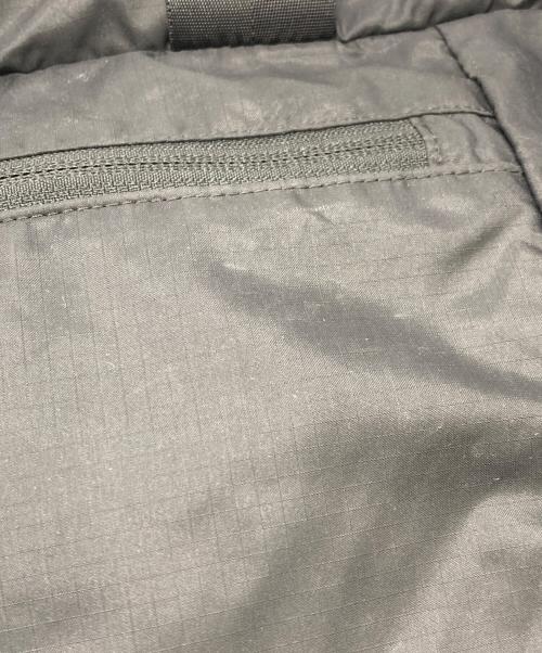 Patagonia（パタゴニア）Patagonia (パタゴニア) ウルトラライト・ブラック・ホール・トート・パック ブラックの古着・服飾アイテム