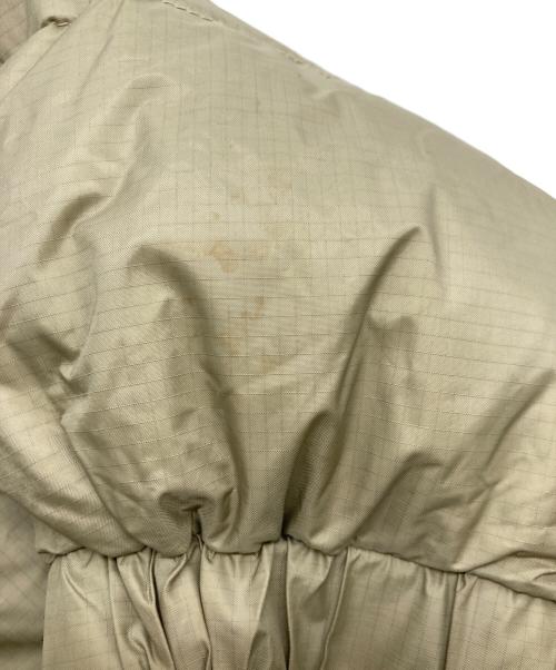 NANGA（ナンガ）NANGA (ナンガ) URBAN RESEARCH DOORS (アーバンリサーチドアーズ) 別注オーロラダウンジャケット ベージュ サイズ:Lの古着・服飾アイテム