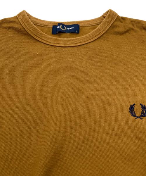 FRED PERRY（フレッドペリー）FRED PERRY (フレッドペリー) 別注 ワンポイントロゴ刺繍 鹿の子Tシャツ ブラウン サイズ:Ｍの古着・服飾アイテム
