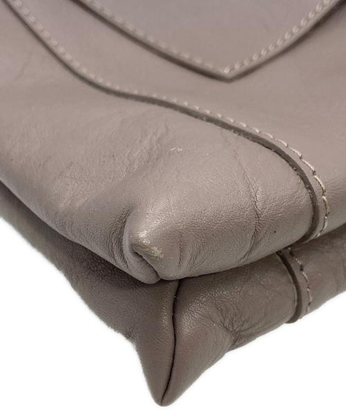 HELEN KAMINSKI（ヘレンカミンスキー）HELEN KAMINSKI (ヘレンカミンスキー) レザーショルダーバッグ ベージュの古着・服飾アイテム