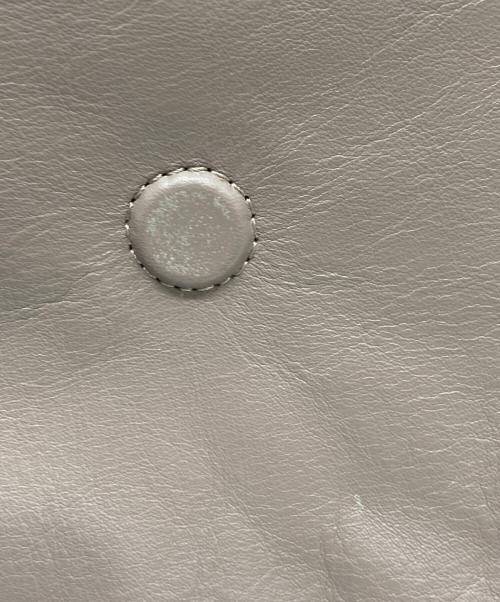 HELEN KAMINSKI（ヘレンカミンスキー）HELEN KAMINSKI (ヘレンカミンスキー) レザーショルダーバッグ ベージュの古着・服飾アイテム