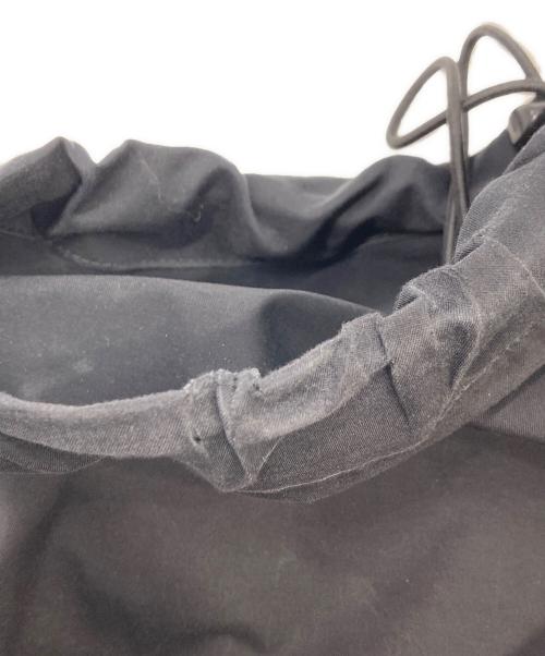 UNTRACE（アントレース）UNTRACE (アントレース) ベーシックテーパードストレッチトラックパンツ ブラック サイズ:1の古着・服飾アイテム