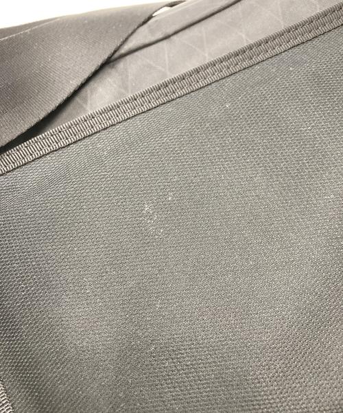 berufbaggage（ベルーフバッゲージ）berufbaggage (ベルーフバッゲージ) アーバンエクスプローラー 6.0 スリングパック ブラックの古着・服飾アイテム