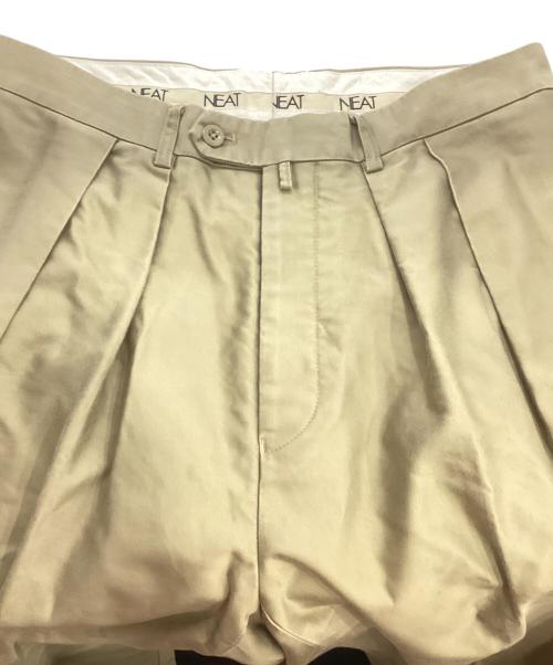NEAT（ニート）NEAT (ニート) コットンツータックチノワイドスラックス ベージュ サイズ:48の古着・服飾アイテム