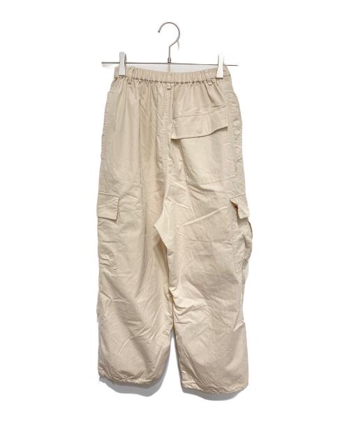 emmi（エミ）emmi (エミ) コットンナイロンカーゴパンツ ベージュ サイズ:Oの古着・服飾アイテム