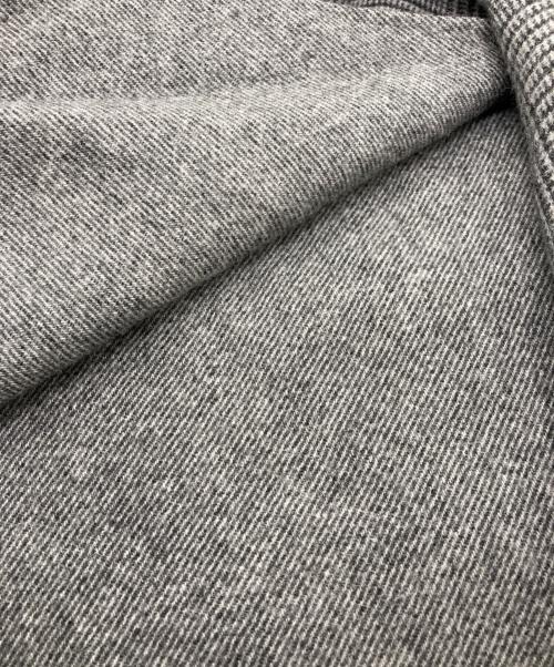 URBAN RESEARCH（アーバンリサーチ）URBAN RESEARCH (アーバンリサーチ) ノーカラーリバーロングコート グレー サイズ:38の古着・服飾アイテム