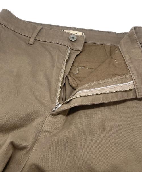 YANUK（ヤヌーク）YANUK (ヤヌーク) トレッチコットンチノパンツ ブラウン サイズ:Mの古着・服飾アイテム