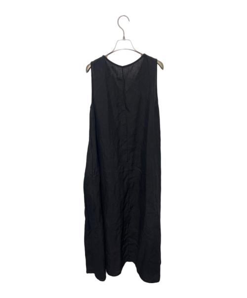 universal tissu（ユニバーサルティシュ）universal tissu (ユニバーサルティシュ) リネンノースリーブワンピース ブラック サイズ:FREEの古着・服飾アイテム