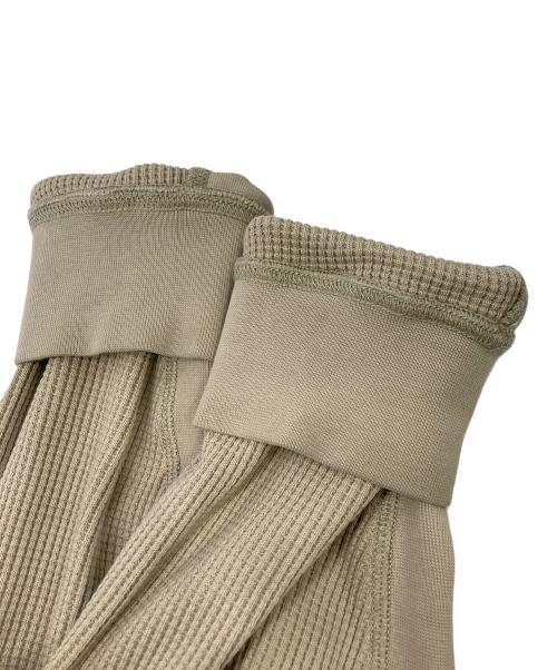 STONE ISLAND（ストーンアイランド）STONE ISLAND (ストーンアイランド) オーガニックコットン ワッフルフリース スウェットシャツ ベージュ サイズ:Lの古着・服飾アイテム