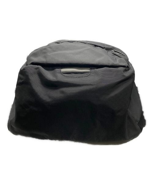 OAKLEY（オークリー）OAKLEY (オークリー) エッセンシャル バックパック M 6.0 ブラックの古着・服飾アイテム