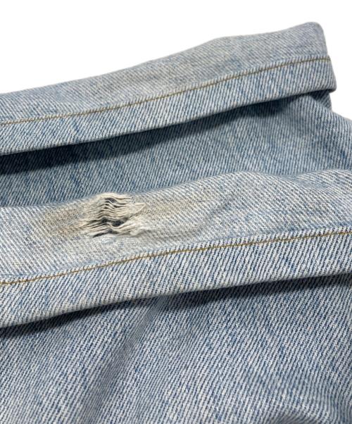 LEVI'S（リーバイス）LEVI'S (リーバイス) ダメージジーンズ ブルー サイズ:W32L32の古着・服飾アイテム