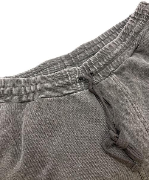 RHC Ron Herman（アールエイチシー ロンハーマン）RHC Ron Herman (アールエイチシー ロンハーマン) Quiksilver (クイックシルバー) コラボスウェットショートパンツ グレー サイズ:XLの古着・服飾アイテム