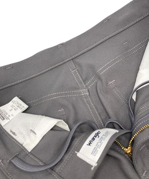 Wrangler（ラングラー）Wrangler (ラングラー) ONLY ARK (オンリーアーク) 別注 ミドルライズ ランチャードレスパンツ グレー サイズ:Ｓ 未使用品の古着・服飾アイテム