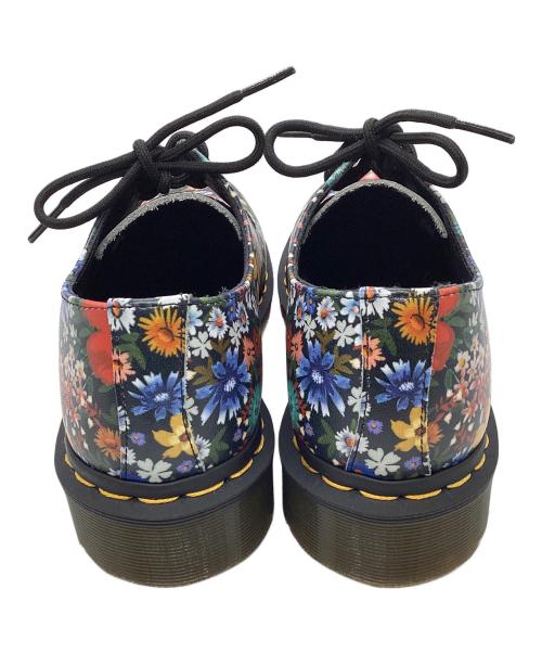Dr.Martens（ドクターマーチン）Dr.Martens (ドクターマーチン) フローラルプリント 3ホールブーツ ブラック サイズ:UK6の古着・服飾アイテム