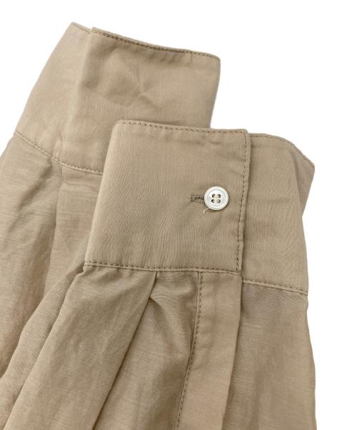 Spick and Span（スピックアンドスパン）Spick and Span (スピックアンドスパン) コットンシルクティアードフリルスリーブブラウス ベージュ サイズ:FREEの古着・服飾アイテム