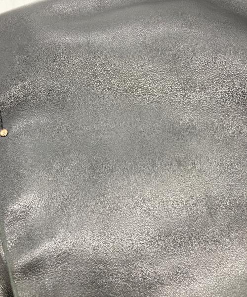 BALLY（バリー）BALLY (バリー) レザーフラップショルダーバッグ ブラックの古着・服飾アイテム