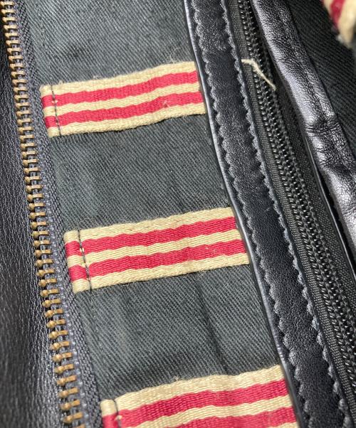 BALLY（バリー）BALLY (バリー) レザーフラップショルダーバッグ ブラックの古着・服飾アイテム