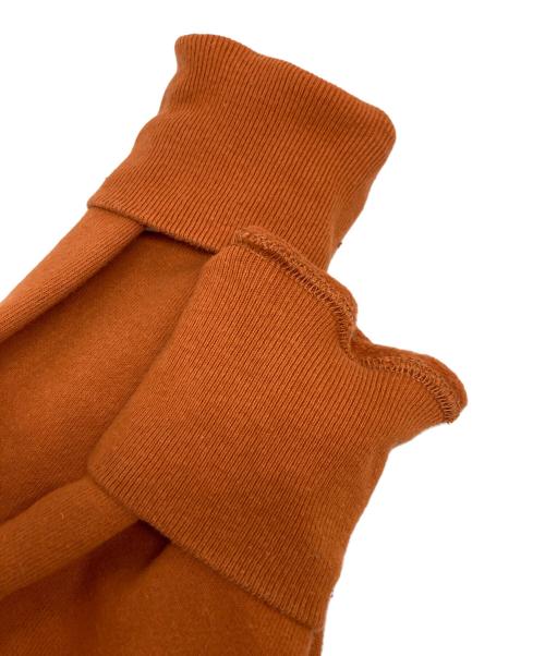 Champion REVERSE WEAVE（チャンピオン リバース ウィーブ）Champion REVERSE WEAVE (チャンピオン リバース ウィーブ) MoMA (モマ) ロゴプルオーバーパーカー オレンジ サイズ:Ｌの古着・服飾アイテム