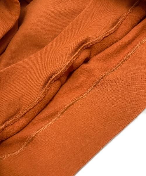 Champion REVERSE WEAVE（チャンピオン リバース ウィーブ）Champion REVERSE WEAVE (チャンピオン リバース ウィーブ) MoMA (モマ) ロゴプルオーバーパーカー オレンジ サイズ:Ｌの古着・服飾アイテム