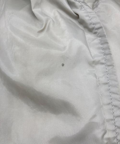 Maison MIHARA YASUHIRO（メゾン ミハラ ヤスヒロ）Maison MIHARA YASUHIRO (メゾン ミハラ ヤスヒロ) ビッグジップナイロンコート グレー サイズ:48の古着・服飾アイテム