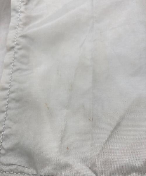 Maison MIHARA YASUHIRO（メゾン ミハラ ヤスヒロ）Maison MIHARA YASUHIRO (メゾン ミハラ ヤスヒロ) ビッグジップナイロンコート グレー サイズ:48の古着・服飾アイテム