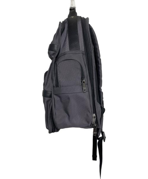 TUMI（トゥミ）TUMI (トゥミ) バックパック グレーの古着・服飾アイテム