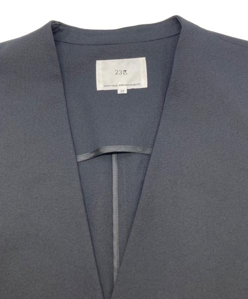 23区（ニジュウサンク）23区 (ニジュウサンク) オックスストレッチ ノーカラー ジレ ブラック サイズ:32の古着・服飾アイテム