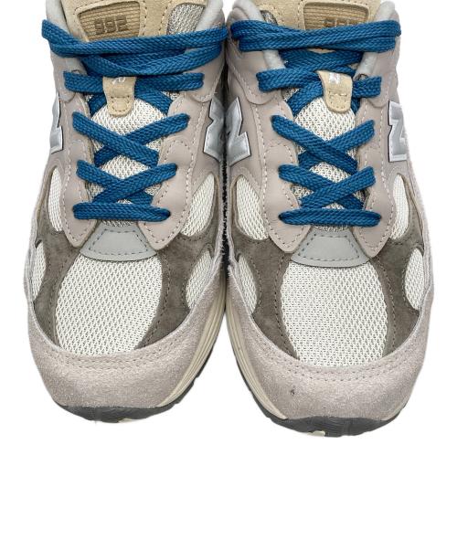 NEW BALANCE（ニューバランス）NEW BALANCE (ニューバランス) 992 ローカットスニーカー グレー×ベージュ サイズ:27ｃｍの古着・服飾アイテム