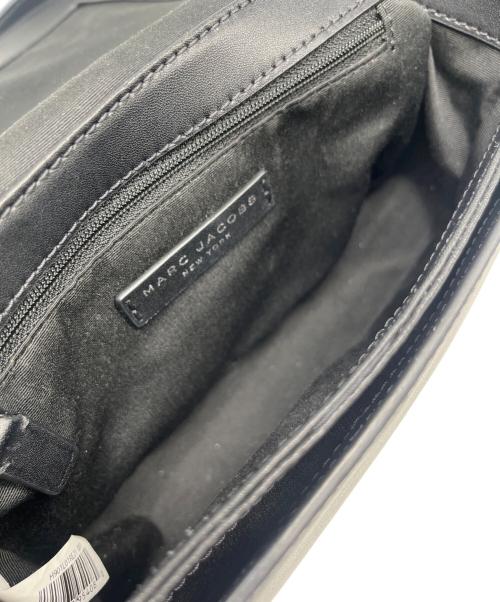 MARC JACOBS（マークジェイコブズ）MARC JACOBS (マークジェイコブス) フラップショルダーバッグ ブラックの古着・服飾アイテム