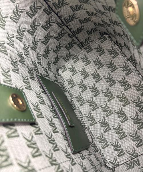 MICHAEL KORS（マイケル・コース）MICHAEL KORS (マイケルコース) ハドリーレザーバッグ グリーンの古着・服飾アイテム
